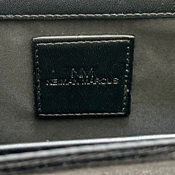 Neiman Marcus Vintage Embroidered Crane Black Velvet Chain Envelope Purse - Picture 7 of 10